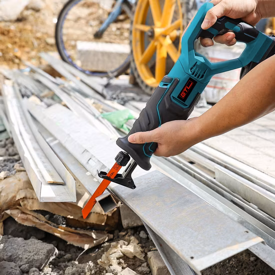 OEM China Factory Manufacturer Professional Making Gasoline Petrol Chainsaw Wood Cutting Cordless Chainsaw Garden Tool Chain Saw Large Displacement 58cc Price